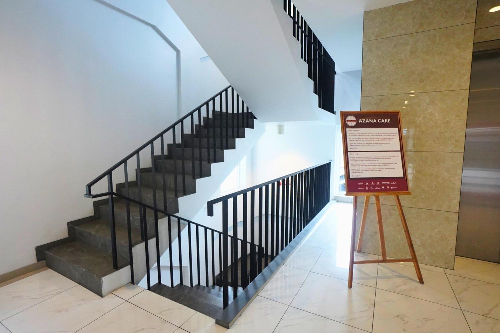 Front One Hotel Pasir Koja Μπαντούνγκ Εξωτερικό φωτογραφία