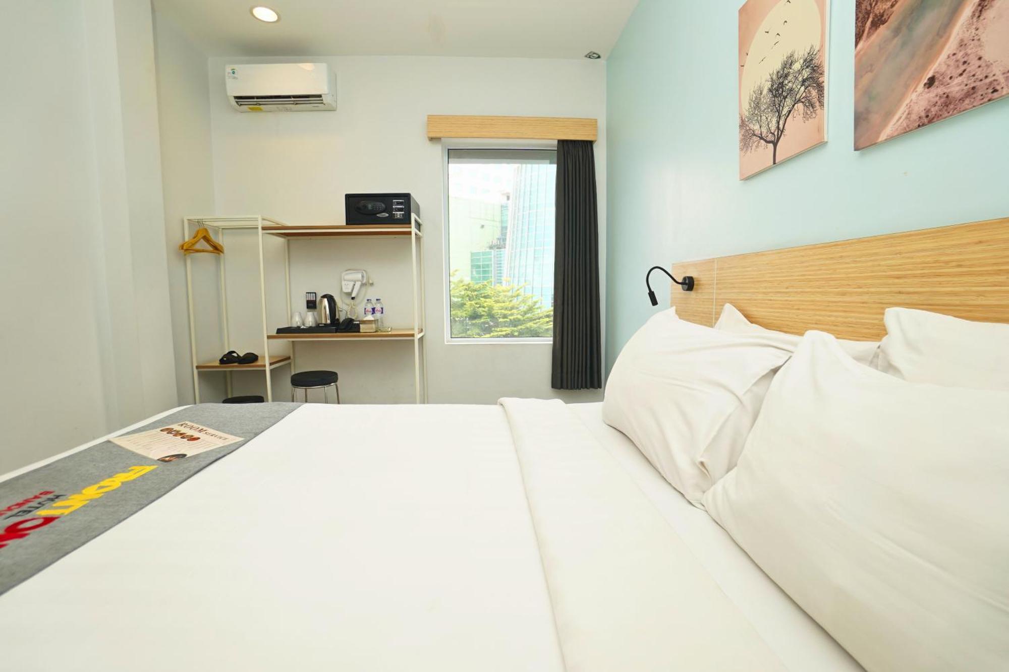 Front One Hotel Pasir Koja Μπαντούνγκ Εξωτερικό φωτογραφία